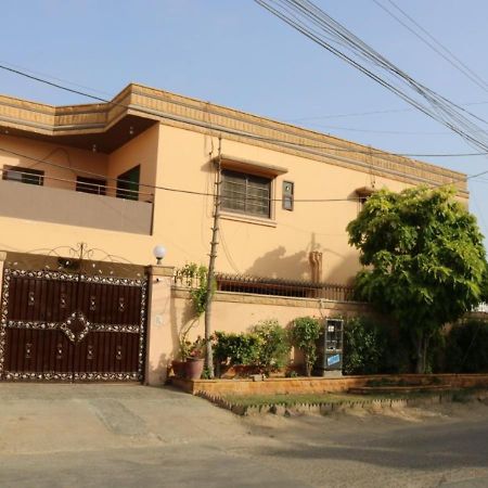 Seaview Guest House Karachi Bagian luar foto