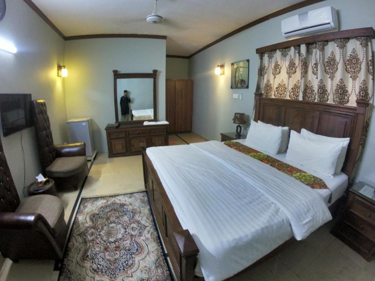 Seaview Guest House Karachi Bagian luar foto