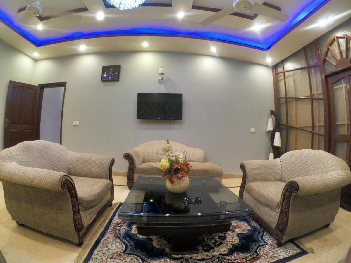 Seaview Guest House Karachi Bagian luar foto
