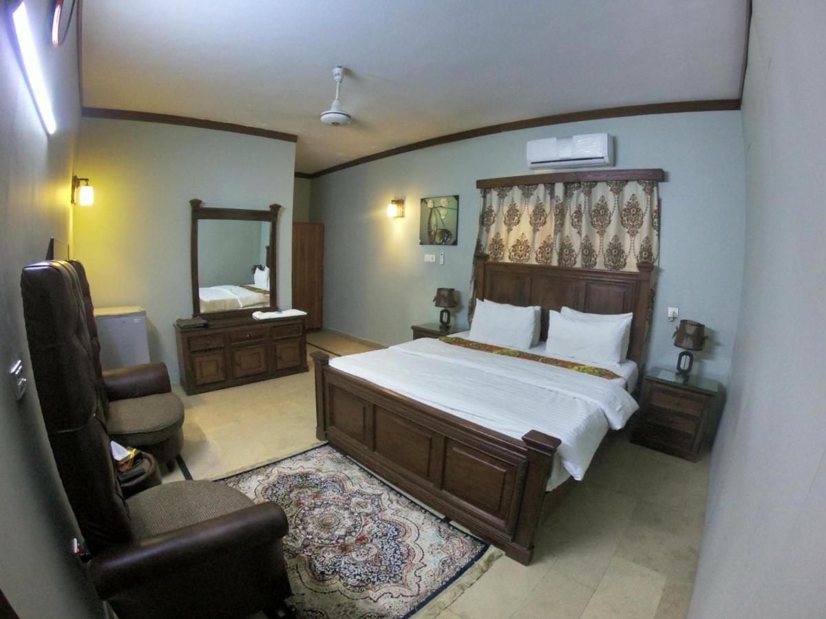 Seaview Guest House Karachi Bagian luar foto