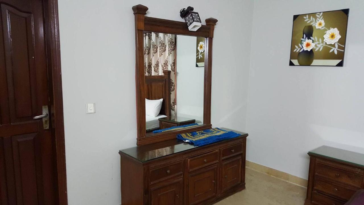 Seaview Guest House Karachi Bagian luar foto